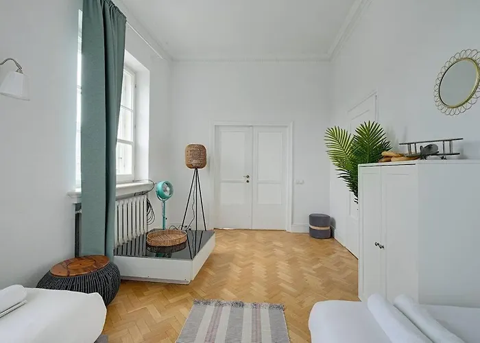 Place*unique Royal Route View*4 Bedrooms*6beds Warschau